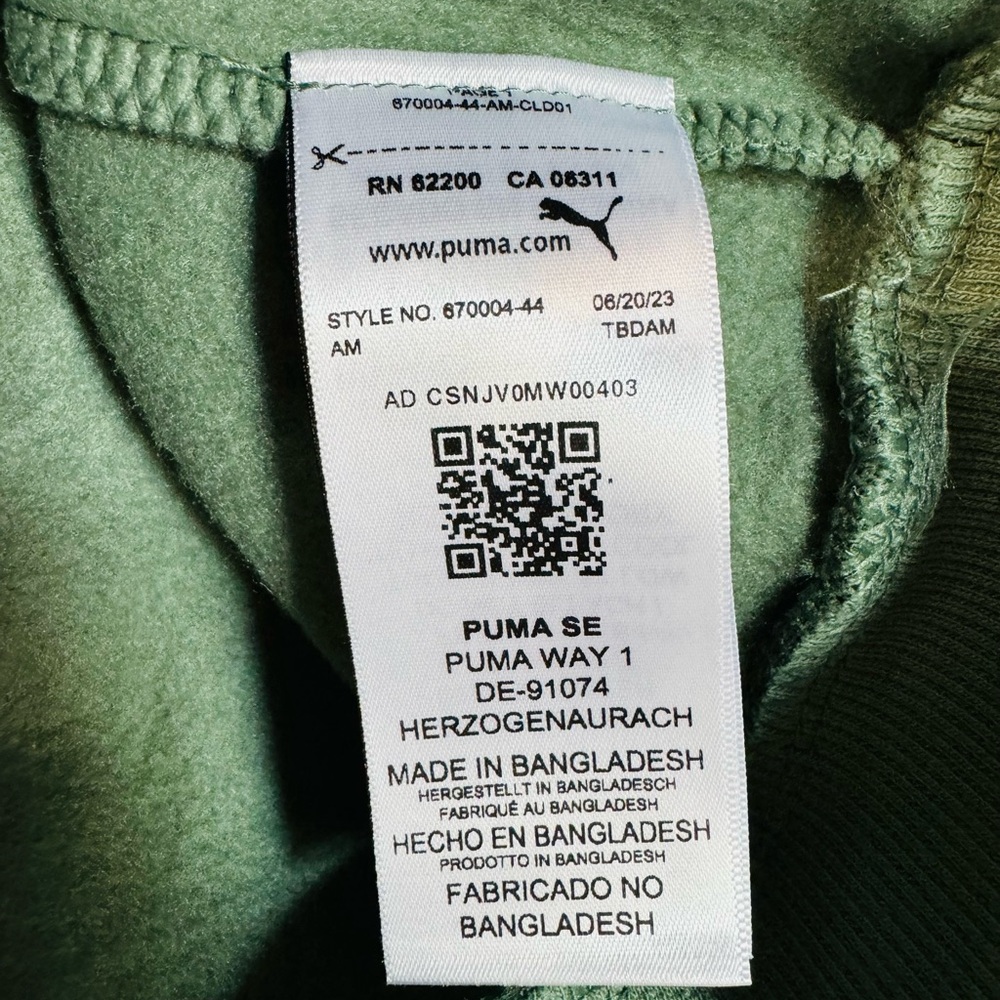 Puma Unisex Small Logo Green kangaroo pocket hoodie Size L - Picture 10 of 13